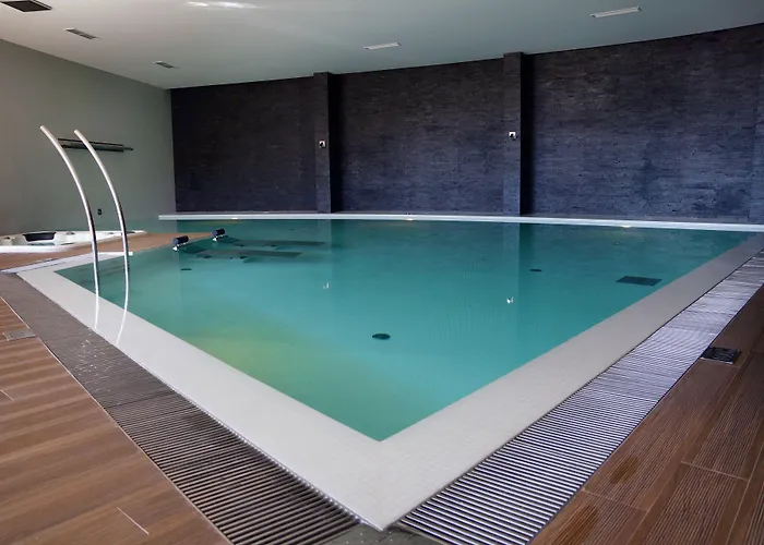 Pampilhosa מלון פמפיליוסה דה סרה