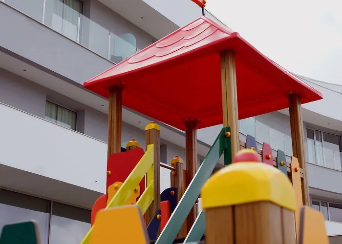 Pampilhosa 4* פמפיליוסה דה סרה