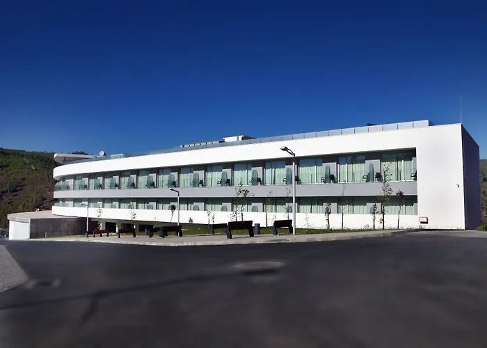 Pampilhosa פמפיליוסה דה סרה