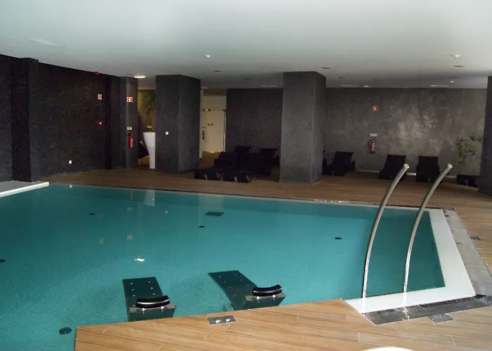 Pampilhosa פמפיליוסה דה סרה