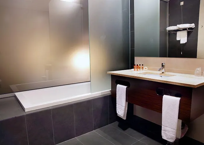 Pampilhosa מלון 4*