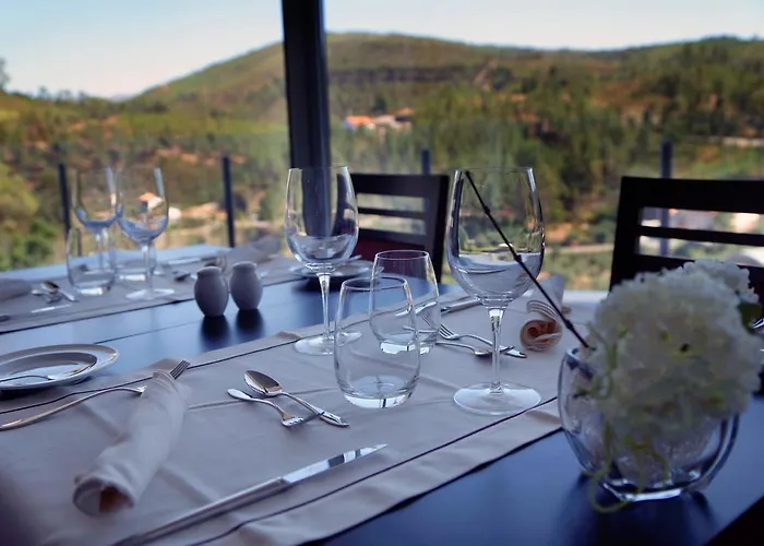 Pampilhosa מלון פמפיליוסה דה סרה